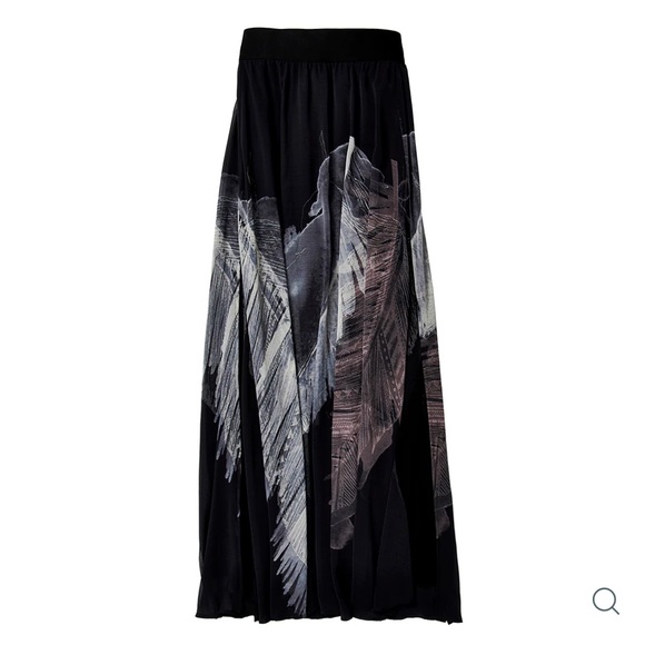 FREE PEOPLE / The Class Back to Center Skirt, Brand new, size x-small - Picture 4 of 6